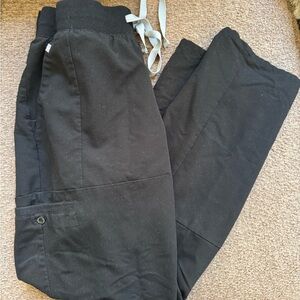 FIGS straight leg scrubs. Size medium.